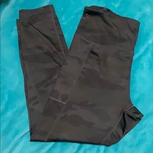 Camo workout leggings